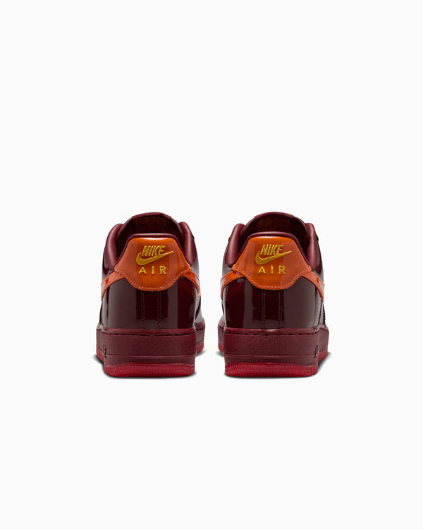 Nike Air Force 1 Low – Bordeaux Verni & Swoosh Orange