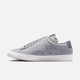 Nike Blazer Low x Devin Booker “Detroit Tigers” Light Bone – Édition Limitée