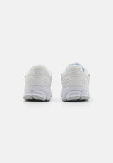 Nike Zoom Spiridon White Chrome – Élégance & Confort Premium