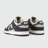 Nike Dunk Low Premium Beige/Noir – Élégance & Confort